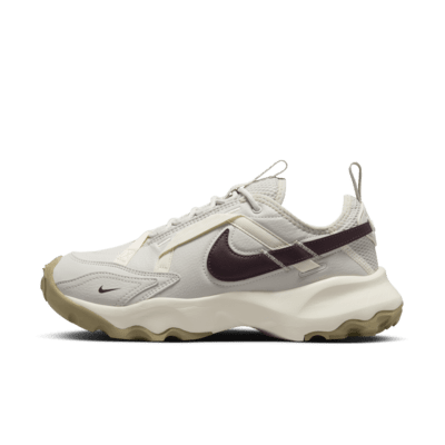 The 9 Best Nike Sneakers For Your Fall Collection | Sneakers, Sports  Memorabilia & Modern Collectibles | Sotheby's
