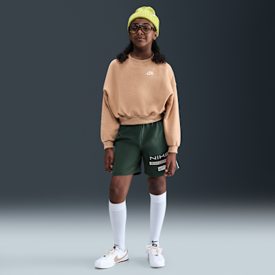 Nike Sportswear Club Fleece Girls' Boxy Crew-Neck Sweatshirt