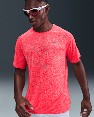 Мужские шорты Nike Stride Dri-FIT ADV Short-Sleeve Top для бега