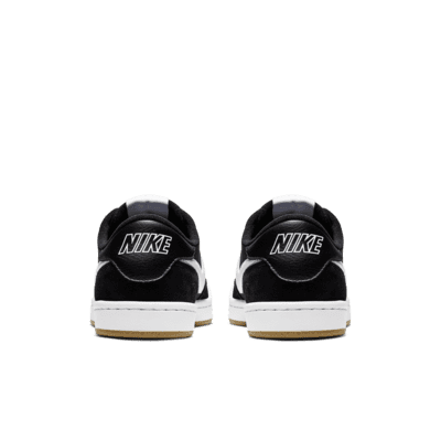 Nike SB FC Standard Skate Shoes