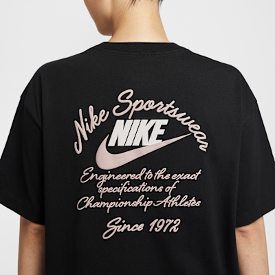 Nike Sportswear Women's Oversized T-Shirt