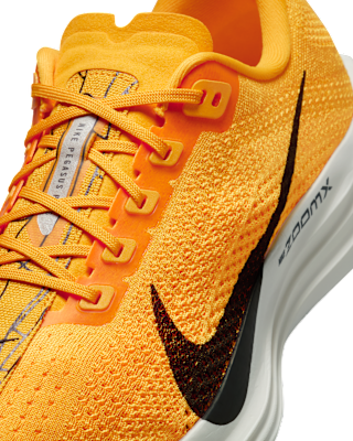 Nike Pegasus Plus LV8