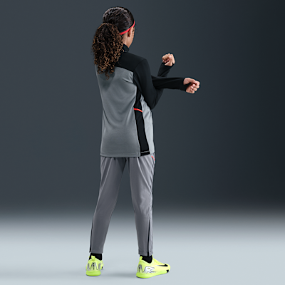 Nike Academy Big Kids' Dri-FIT Long-Sleeve 1/4-Zip Soccer Drill Top