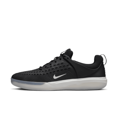 Nike SB Nyjah 3 Skate Shoes. Nike JP