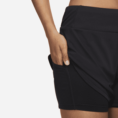 Nike Dri-FIT Bliss 2-in-1-Shorts mit mittelhohem Bund für Damen (ca. 7,5 cm)