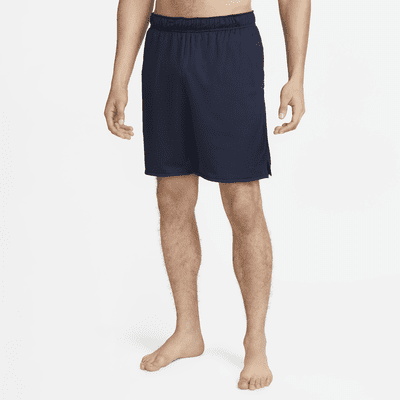 Shorts versátiles sin forro Dri-FIT de 18 cm para hombre Nike Totality