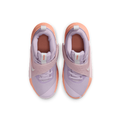 Nike Team Hustle D 12 Tenis para niños de preescolar