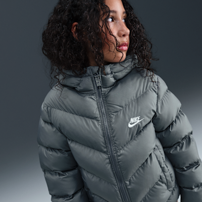 Nike Sportswear All Day Play Older Kids' Therma-FIT Loose-Fit Puffer Jacket