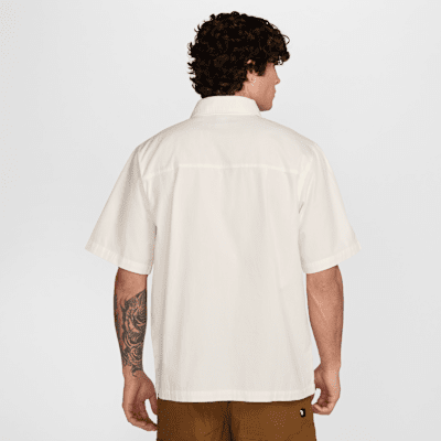 Playera con botones de manga corta para hombre Nike Club