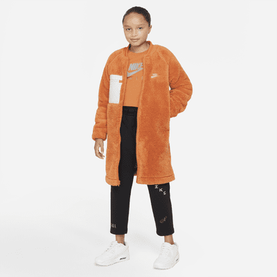 Chamarra acondicionada para el invierno Nike Sportswear para niñas talla grande