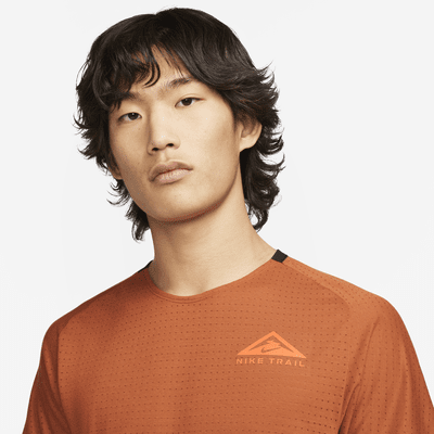 เสื้อวิ่งเทรลแขนสั้นผู้ชาย Nike Dri-FIT Trail Solar Chase