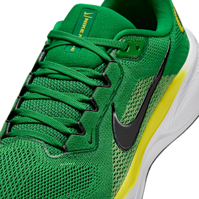 Oregon Pegasus 41 Men's Nike College Road Running Shoes