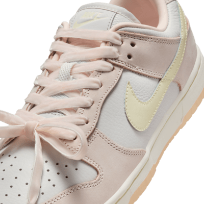 Sapatilhas Nike Dunk Low Premium para mulher