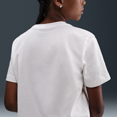Playera para niños talla grande Nike Sportswear