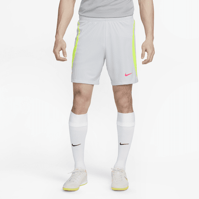 Nike Dri-FIT Strike Men's Football Shorts. Nike PH