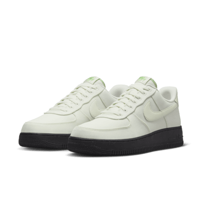 Calzado para hombre Nike Air Force 1 '07 LV8