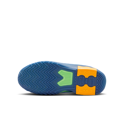 LeBron Witness "Jade" Big Kids' Basketball Shoes