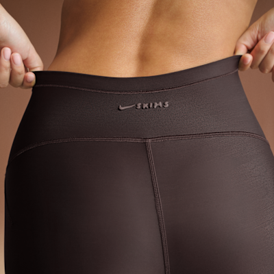NikeSKIMS Shine Women's High-Waisted 17" Leggings with Drawcord