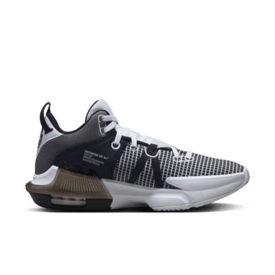 LeBron Witness 7 Basketball Shoes