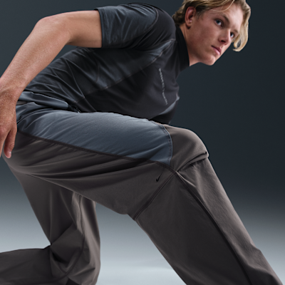Nike Tech Men's Dri-FIT Woven Color-Block Loose-Fit Pants