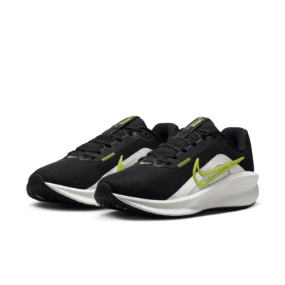 Tenis de correr en pavimento para mujer Nike Downshifter 13