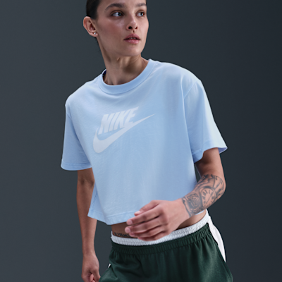Nike Sportswear Essential Women's Cropped Logo T-Shirt
