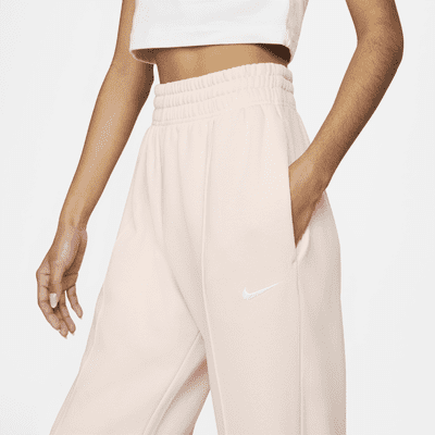 nike sportswear essential collection