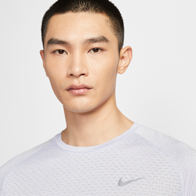 나이키 스트라이드 남성 드라이 핏 ADV 반팔 러닝 탑