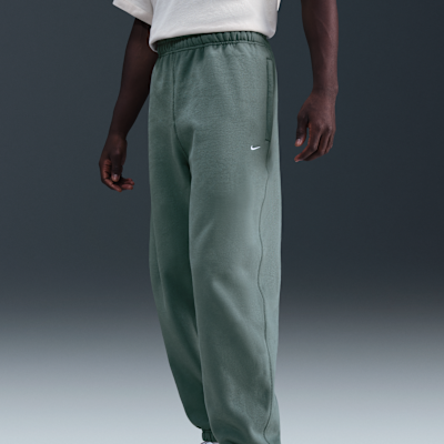 Nike Solo Swoosh Men's Cuffed Fleece Pants
