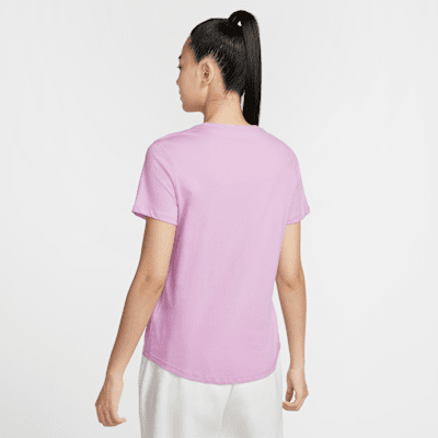 Nike Sportswear Club Essentials Women's T-Shirt