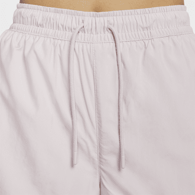 Nike Sportswear Classic Wovens Women's Mid-Rise Shorts