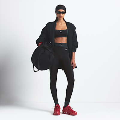 Leggings de tiro alto de 66 cm con estribo y cordón de ajuste para mujer NikeSKIMS Shine