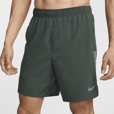 Pánské 18cm běžecké kraťasy Nike Challenger Dri-FIT s všitými slipy