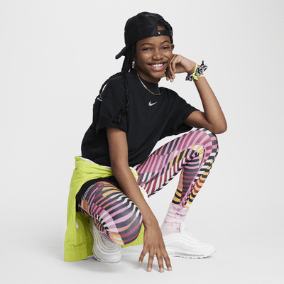 Nike Sportswear Older Kids' (Girls') Oversized T-Shirt