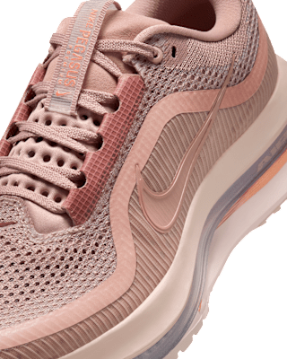 Nike Pegasus Premium