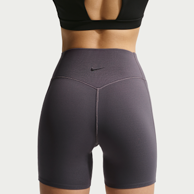 나이키 유니버사 여성 하이웨이스트 5인치 노 프론트 심 바이커 쇼츠