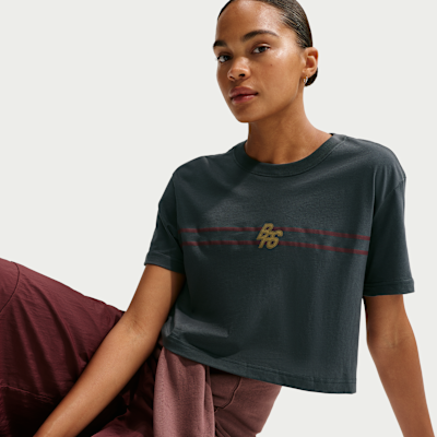 Nike Sportswear Club Women's Loose Cropped T-Shirt