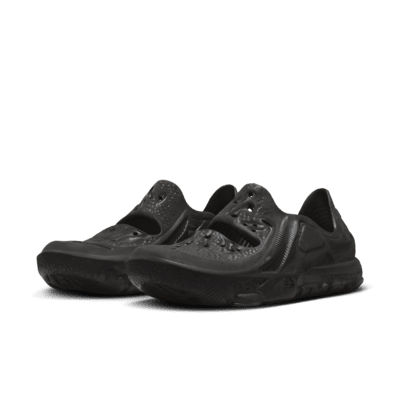 Nike ISPA Universal Herrenschuh