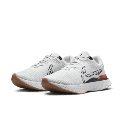 Calzado de running en carretera para mujer Nike React Infinity 3