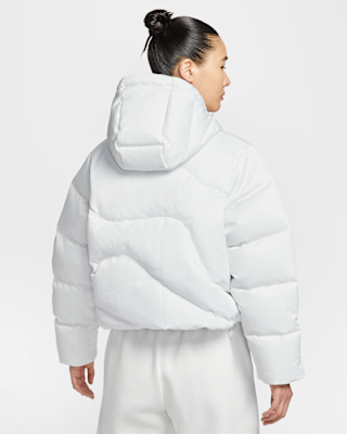 Nike Sportswear Swoosh Series