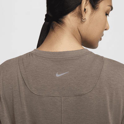 เสื้อแขนสั้นผู้หญิง Dri-FIT Nike One Relaxed