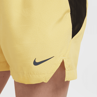 Nike Multi Tech Shorts de tejido Woven Dri-FIT para niños talla grande