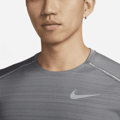 Nike Dri-FIT Miler Men's Short-Sleeve Running Top