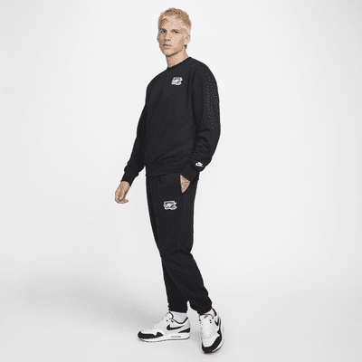 Nike Club Men's French Terry Crew-Neck Sweatshirt