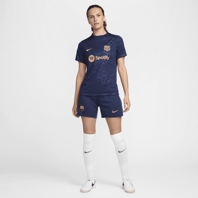 FC Barcelona 2023/24 Stadyum İç Saha Nike Dri-FIT Kadın Futbol Taraftar Şortu