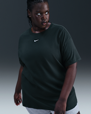 Женская футболка Nike Sportswear Essential (Plus Size)
