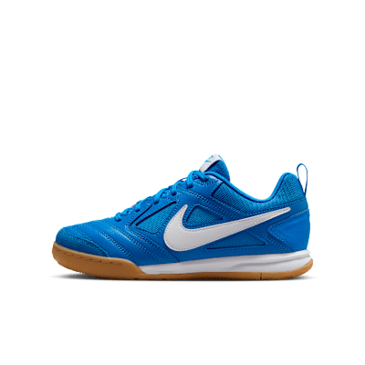 Nike Gato