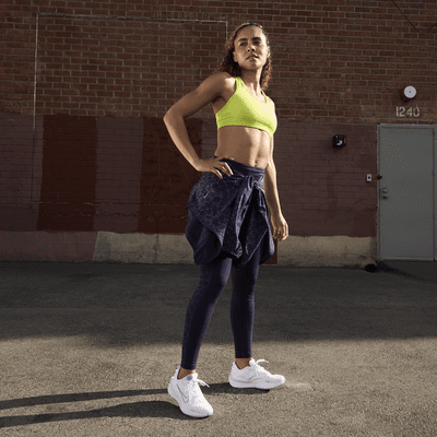 Tenis de correr en pavimento para mujer Nike Interact Run