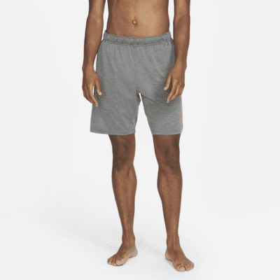 Shorts Nike Yoga Dri-FIT - Uomo. Nike IT