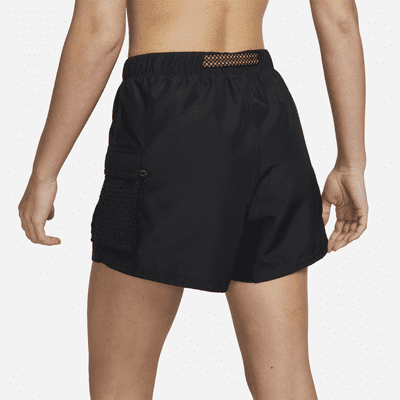 Shorts de natación cargo para mujer Nike